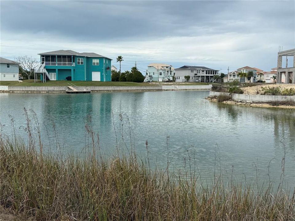 En Venta: $55,000 (0.17 acres)