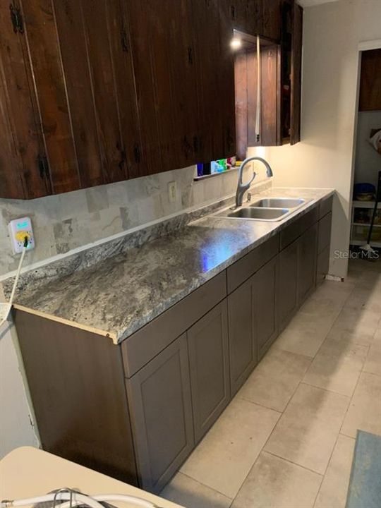 В аренду: $1,750 (2 спален, 2 ванн, 960 Квадратных фут)