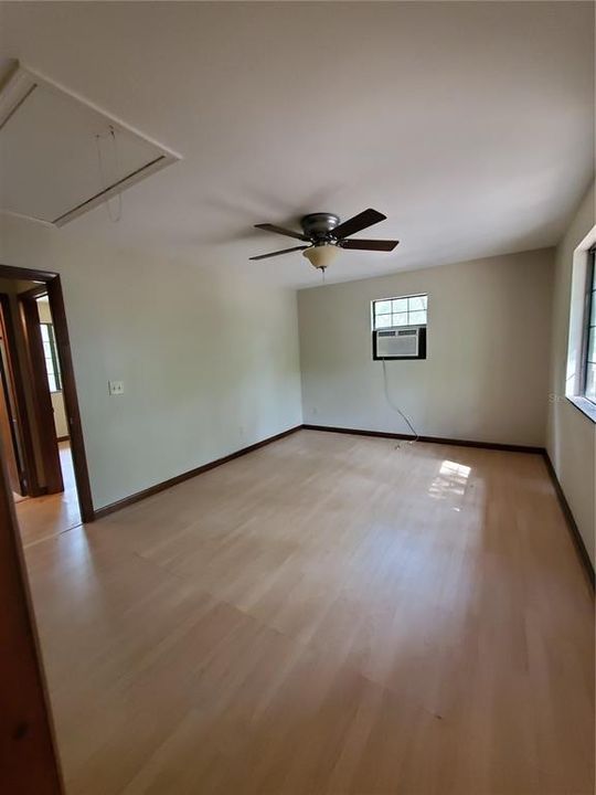 В аренду: $1,750 (2 спален, 2 ванн, 960 Квадратных фут)