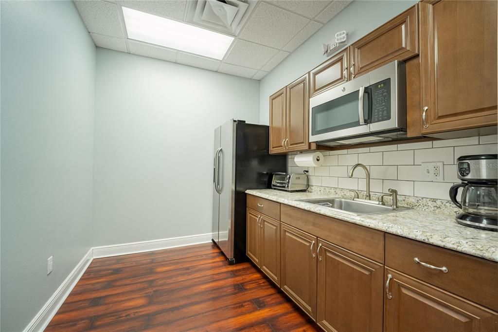 For Sale: $417,000 (0 beds, 0 baths, 1540 Square Feet)