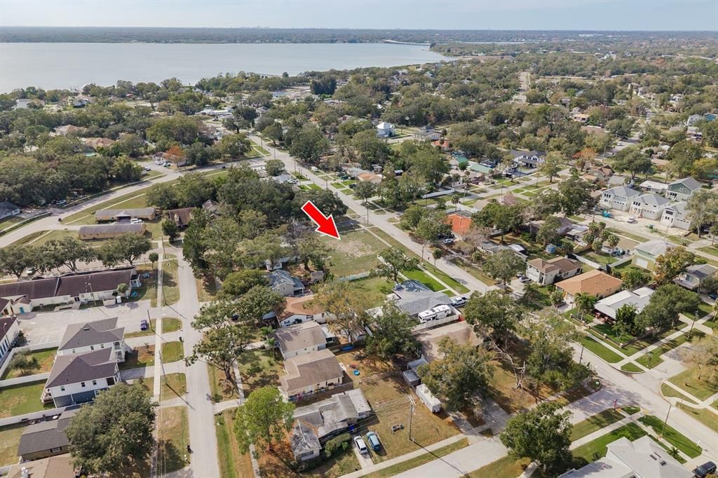 For Sale: $500,000 (0.34 acres)