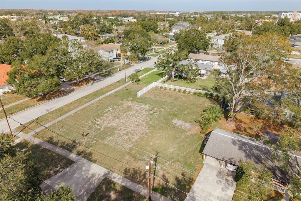 For Sale: $500,000 (0.34 acres)