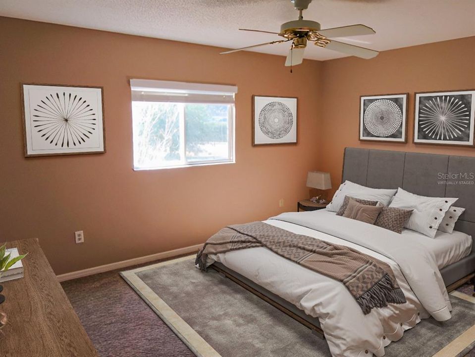 Active With Contract: $149,900 (2 beds, 2 baths, 1296 Square Feet)