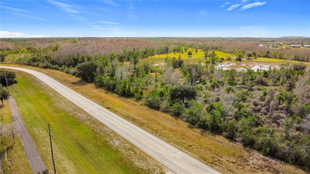 待售: $255,000 (5.01 acres)