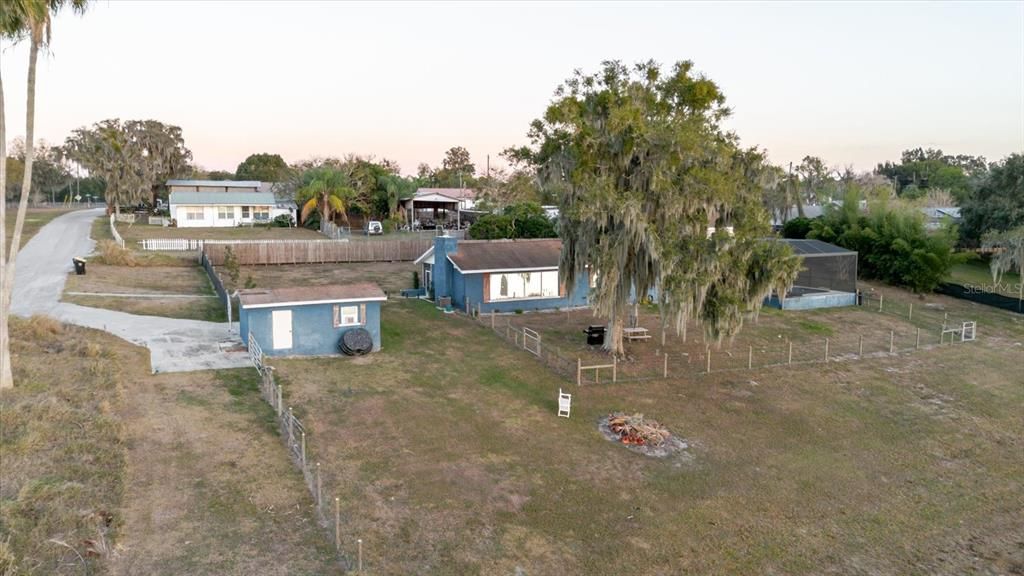 For Sale: $600,000 (4 beds, 2 baths, 2706 Square Feet)
