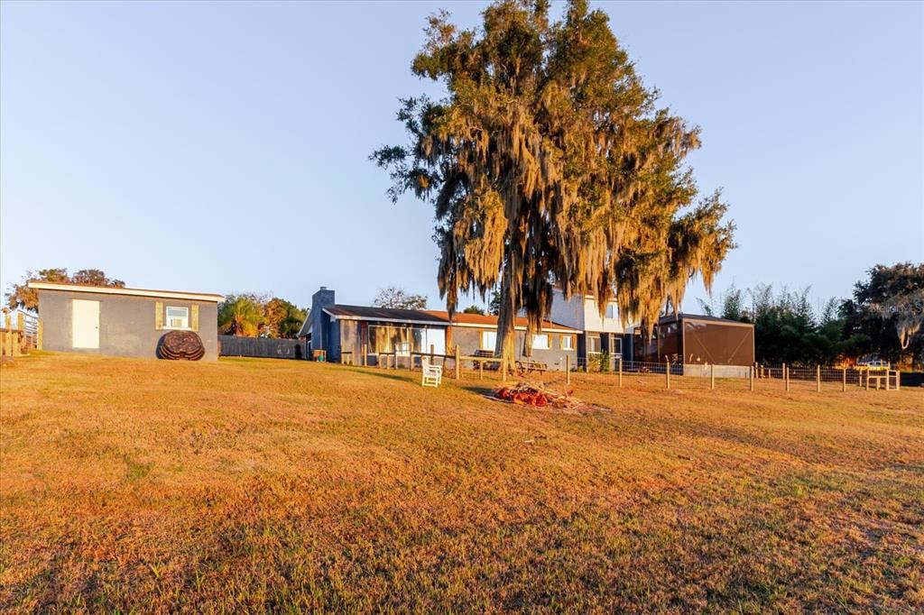 For Sale: $600,000 (4 beds, 2 baths, 2706 Square Feet)