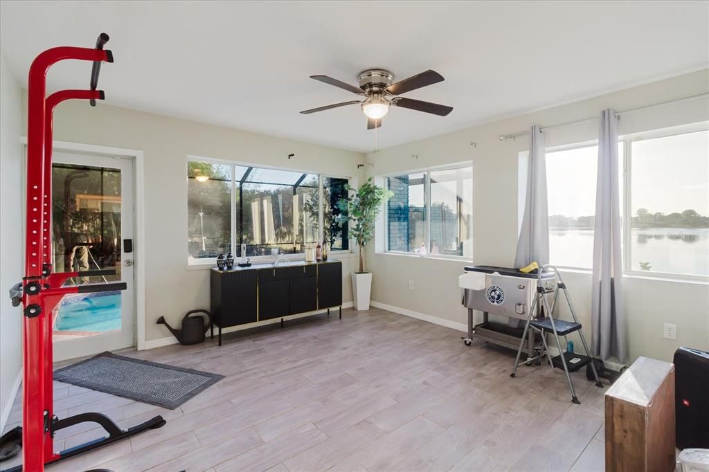 For Sale: $600,000 (4 beds, 2 baths, 2706 Square Feet)