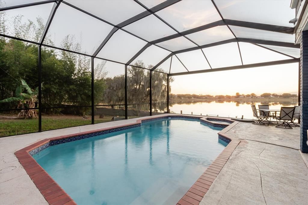 For Sale: $600,000 (4 beds, 2 baths, 2706 Square Feet)