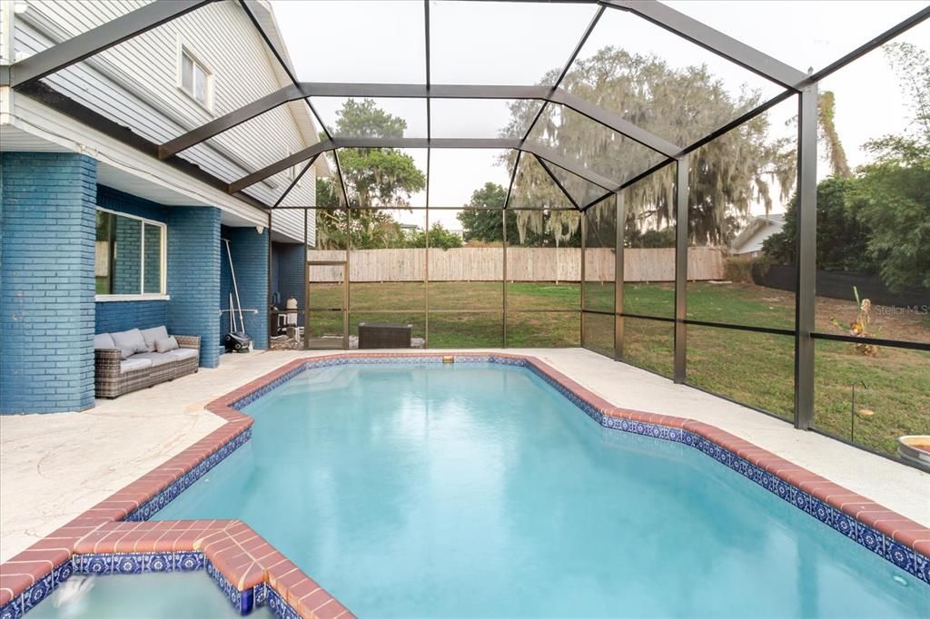 For Sale: $600,000 (4 beds, 2 baths, 2706 Square Feet)