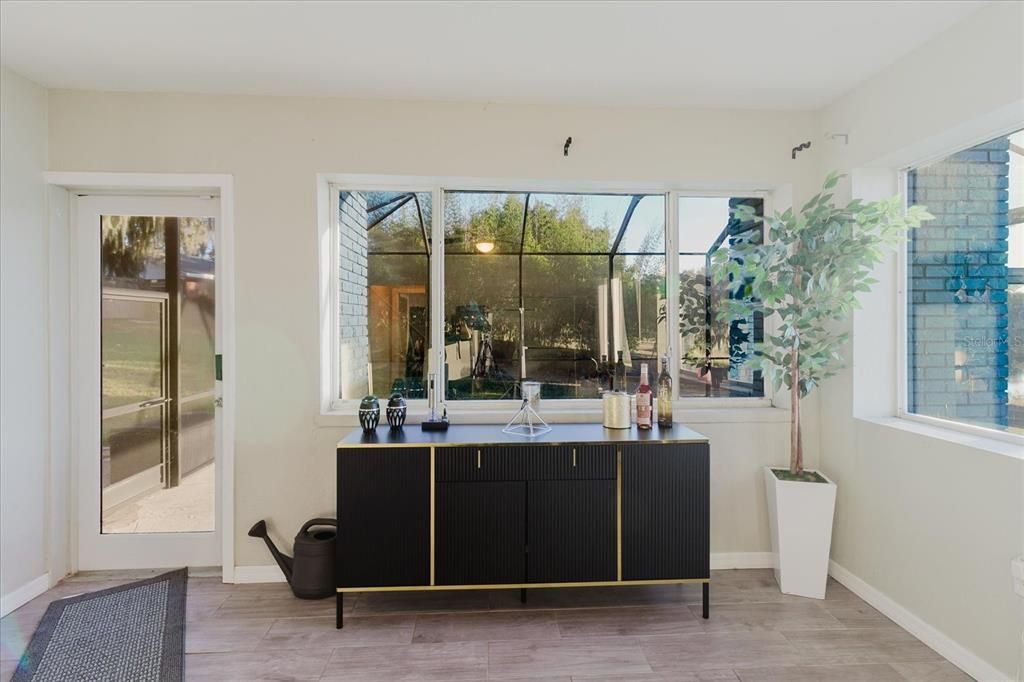 For Sale: $600,000 (4 beds, 2 baths, 2706 Square Feet)