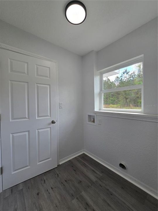 Activo con contrato: $260,000 (3 camas, 2 baños, 1396 Pies cuadrados)