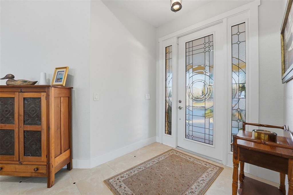 Active With Contract: $749,900 (3 beds, 2 baths, 2034 Square Feet)