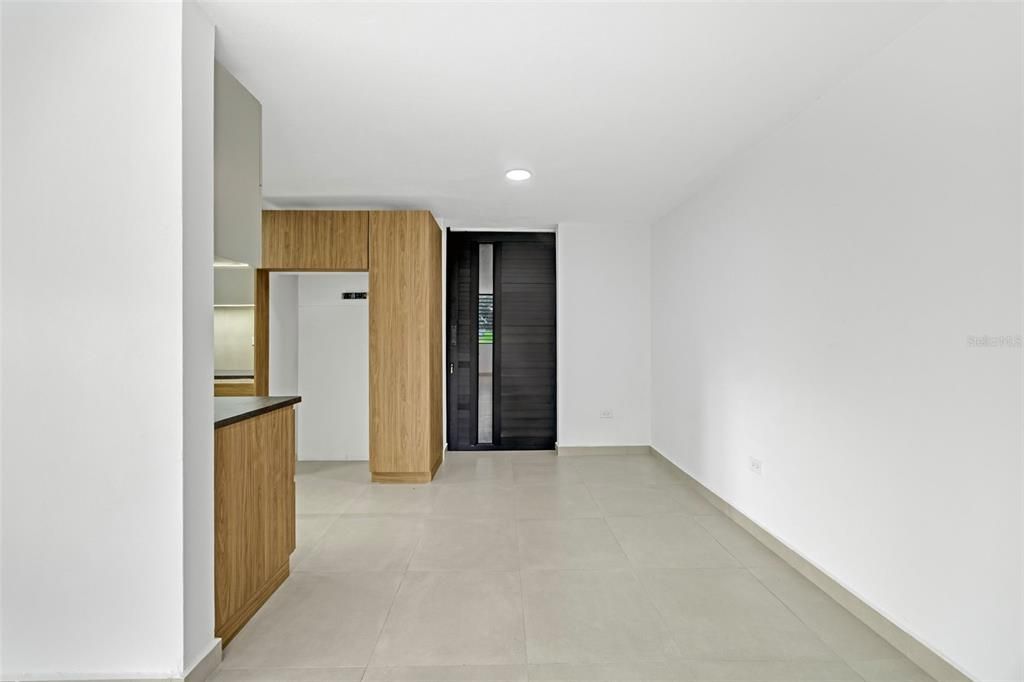 En Venta: $320,000 (3 camas, 2 baños, 1044 Pies cuadrados)