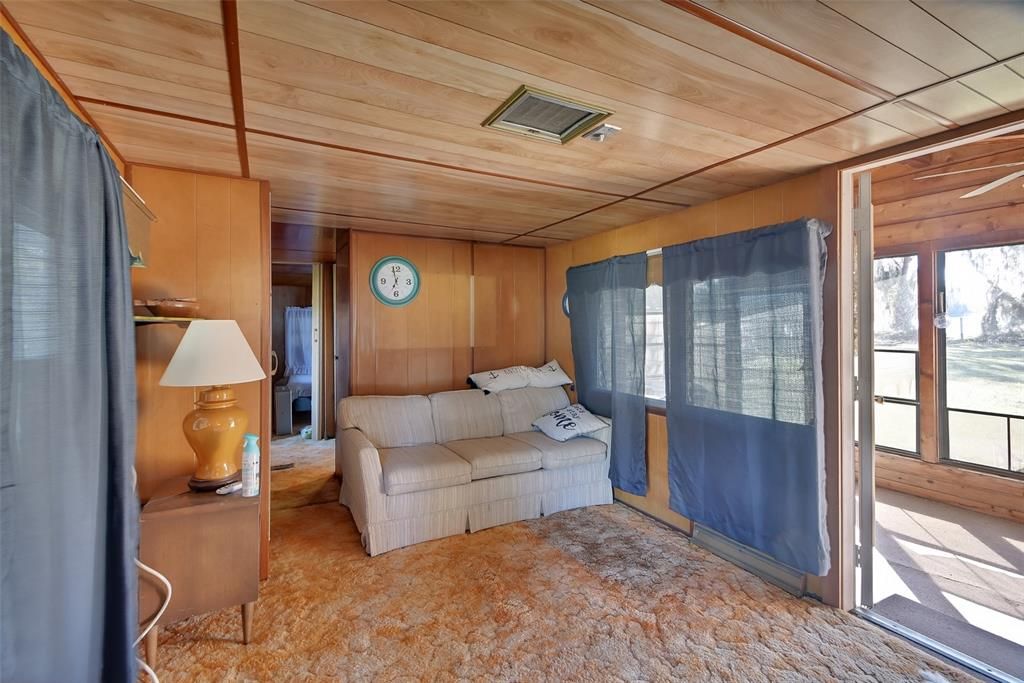 На продажу: $950,000 (2 спален, 1 ванн, 850 Квадратных фут)