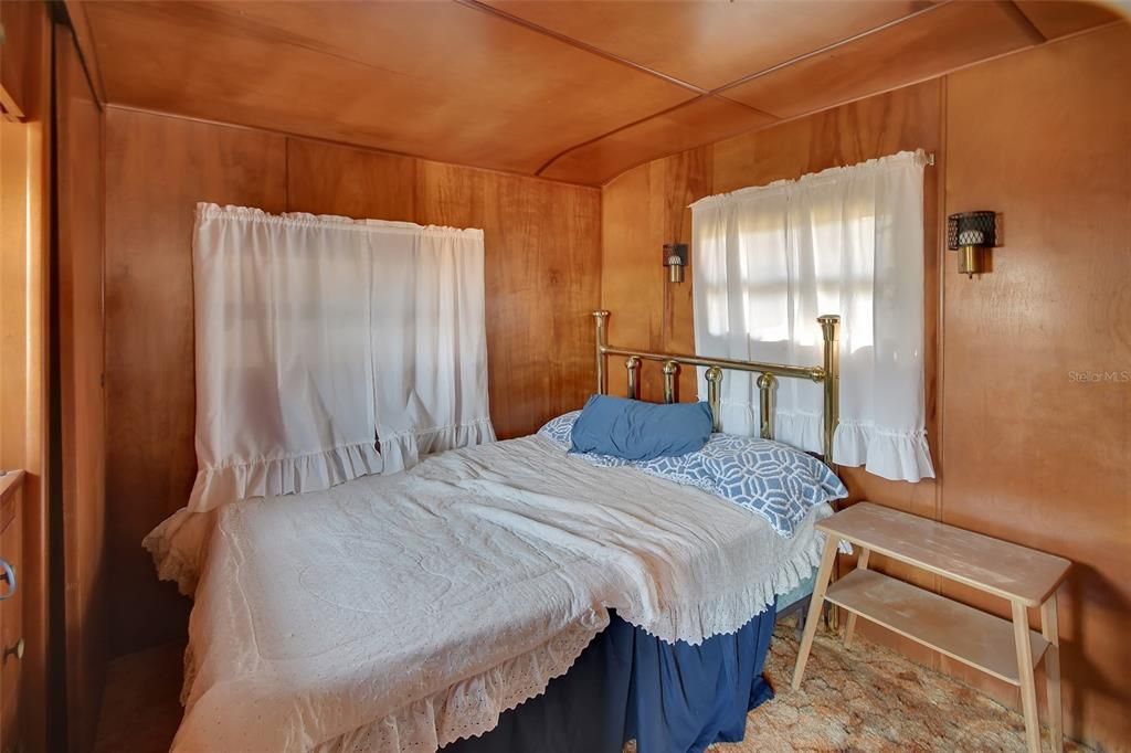 На продажу: $950,000 (2 спален, 1 ванн, 850 Квадратных фут)