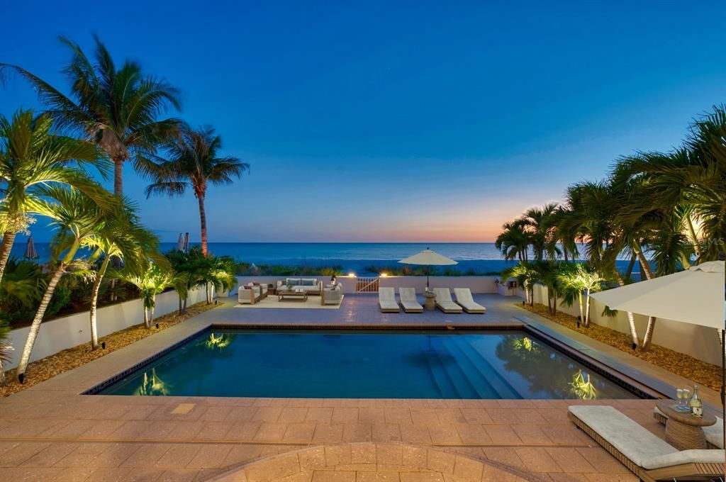 На продажу: $4,999,000 (4 спален, 5 ванн, 4357 Квадратных фут)