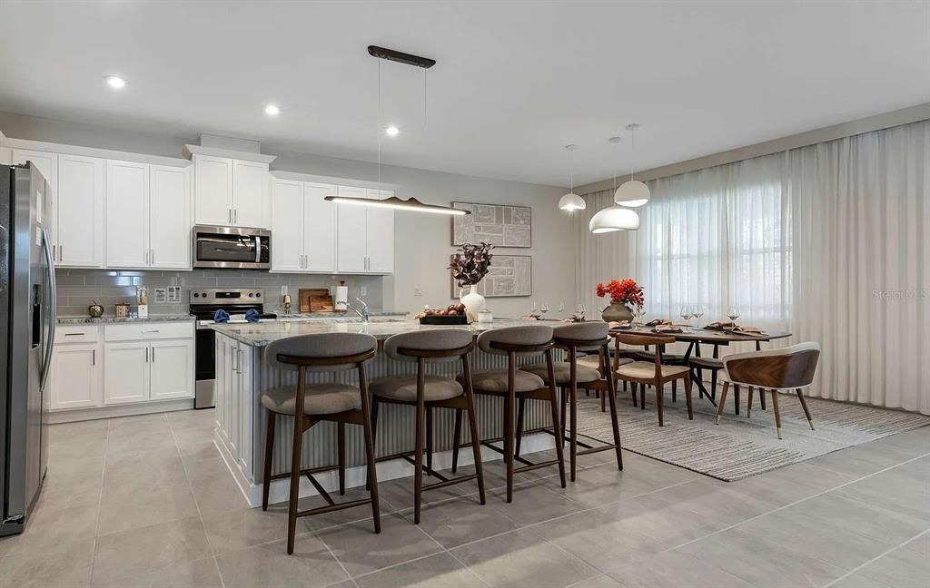 En Venta: $1,195,000 (9 camas, 6 baños, 4166 Pies cuadrados)