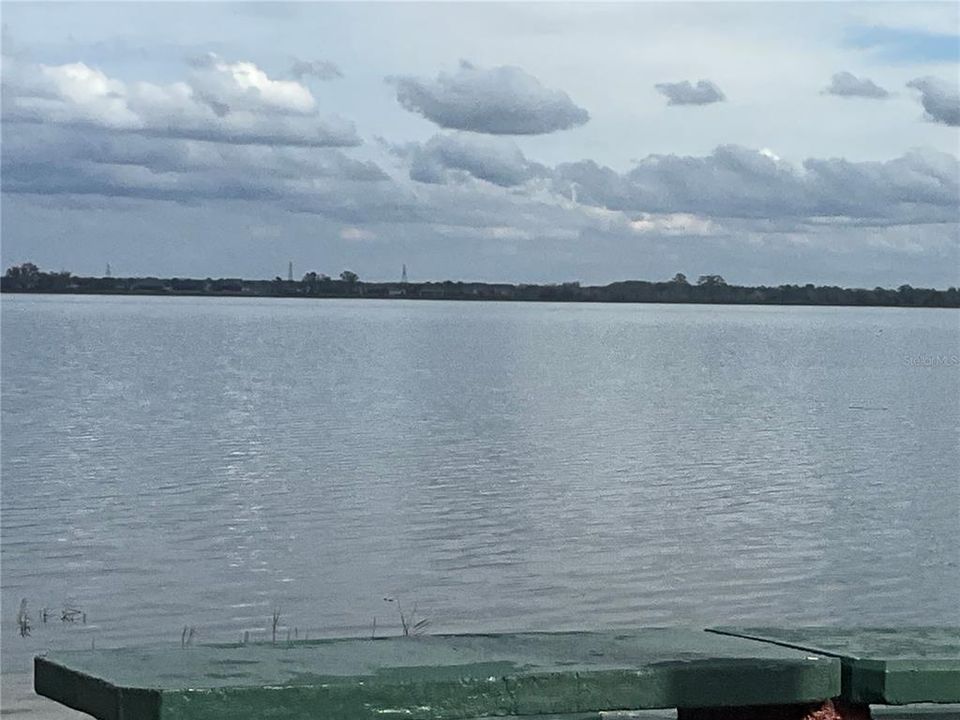 Под контрактом: $245,000 (2.50 acres)