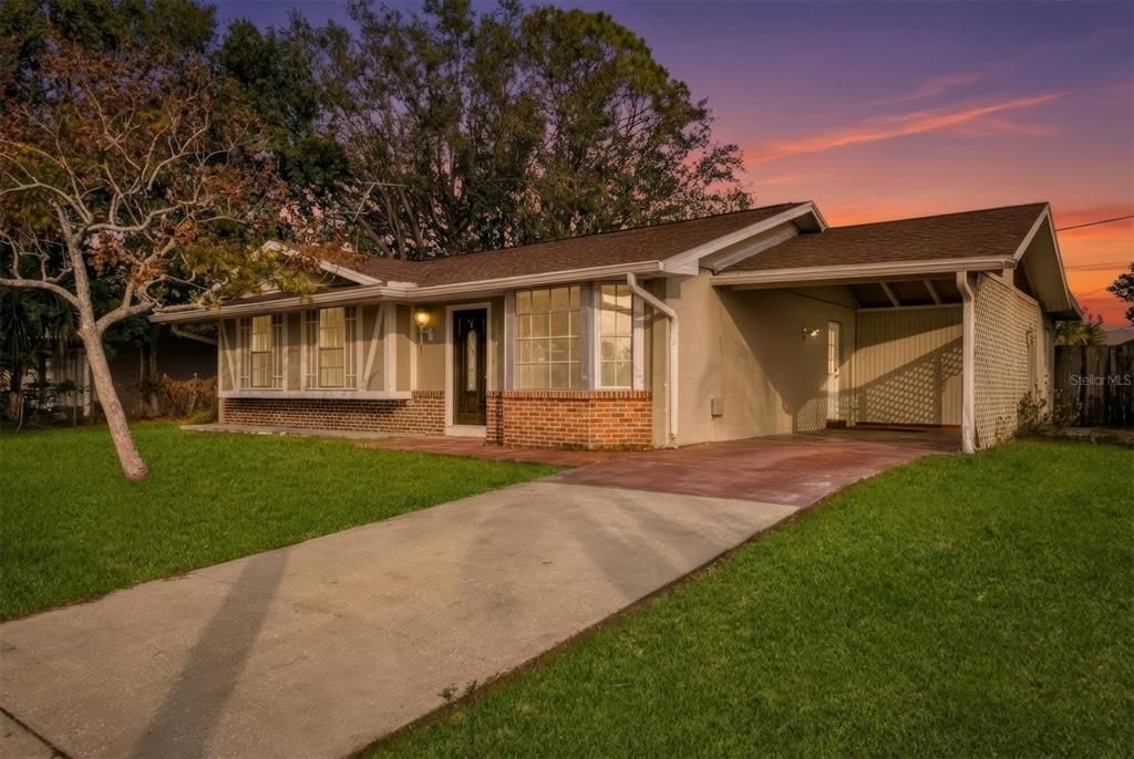 Activo con contrato: $209,000 (3 camas, 2 baños, 1329 Pies cuadrados)