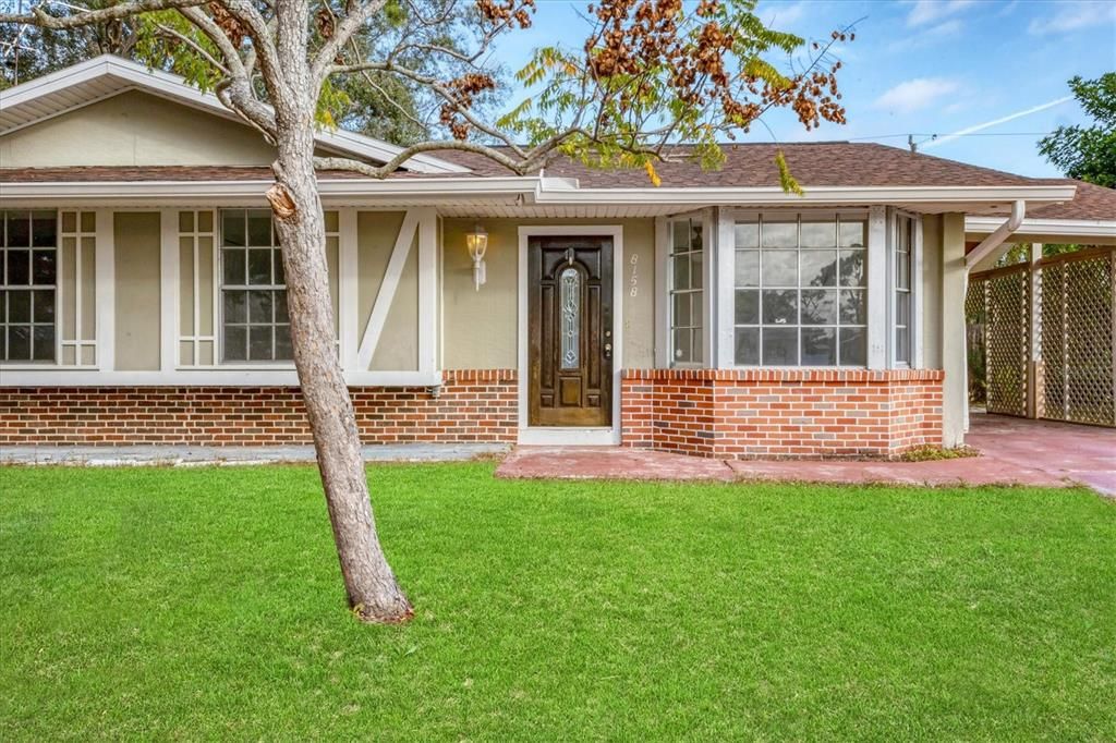 Activo con contrato: $209,000 (3 camas, 2 baños, 1329 Pies cuadrados)