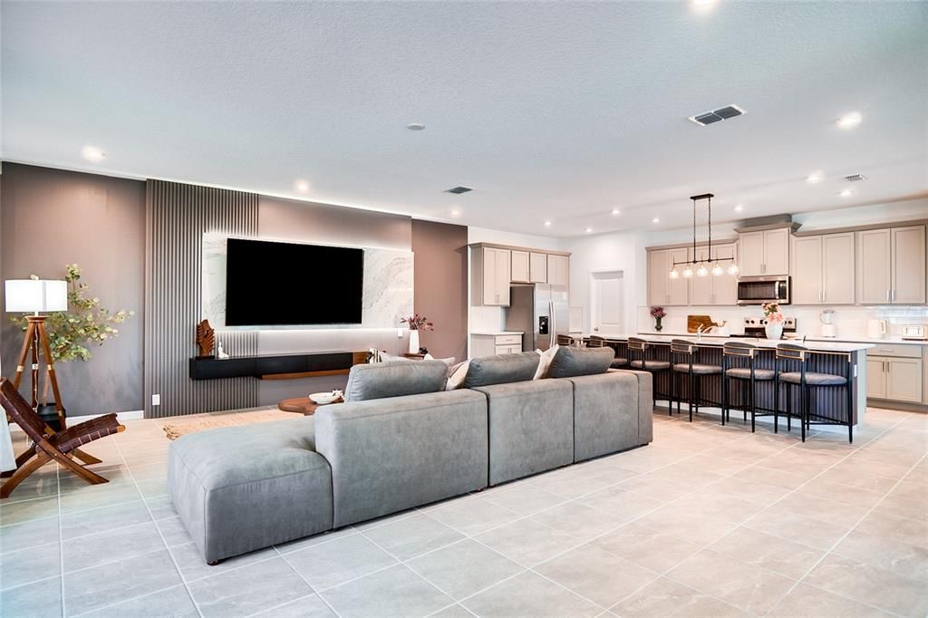En Venta: $1,250,000 (10 camas, 6 baños, 4363 Pies cuadrados)