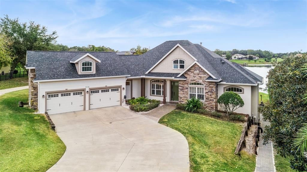 For Sale: $2,550,000 (5 beds, 5 baths, 4711 Square Feet)