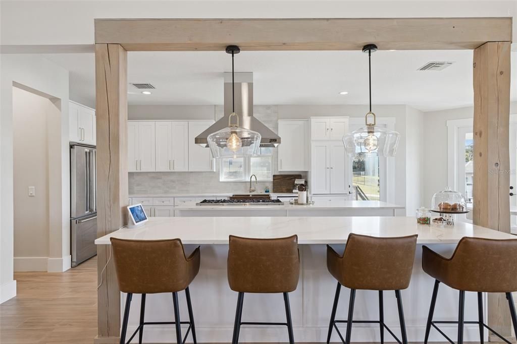 For Sale: $2,550,000 (5 beds, 5 baths, 4711 Square Feet)