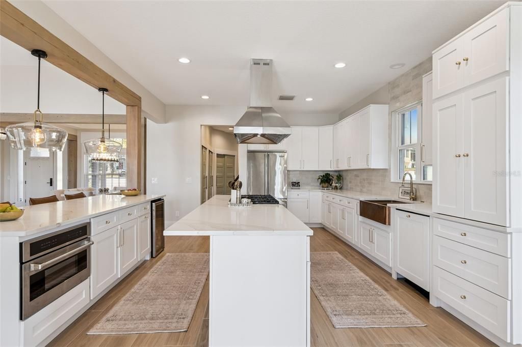 For Sale: $2,550,000 (5 beds, 5 baths, 4711 Square Feet)