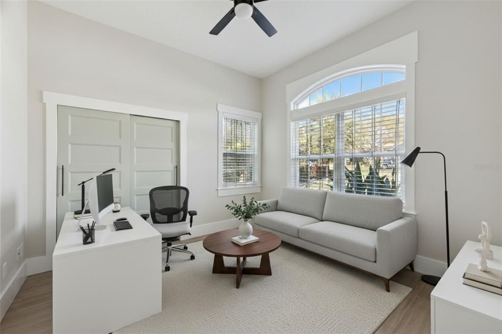 For Sale: $2,550,000 (5 beds, 5 baths, 4711 Square Feet)