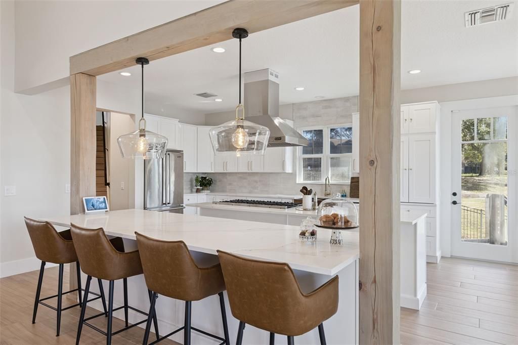 For Sale: $2,550,000 (5 beds, 5 baths, 4711 Square Feet)