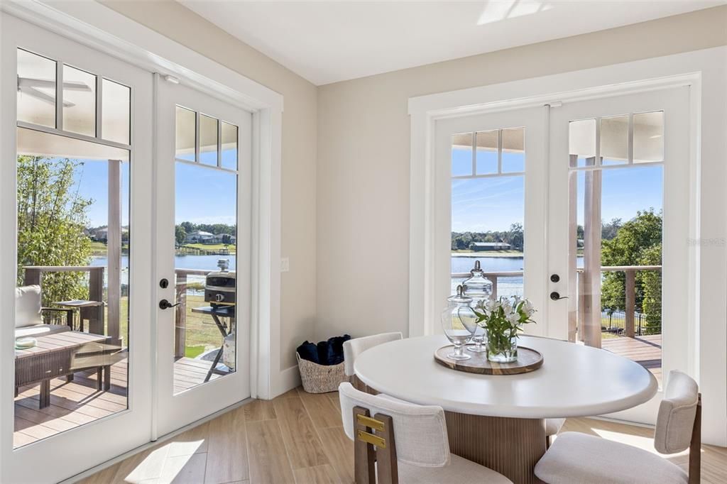 For Sale: $2,550,000 (5 beds, 5 baths, 4711 Square Feet)