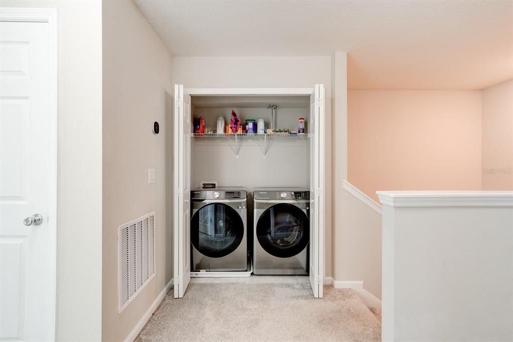 На продажу: $289,900 (3 спален, 2 ванн, 1736 Квадратных фут)