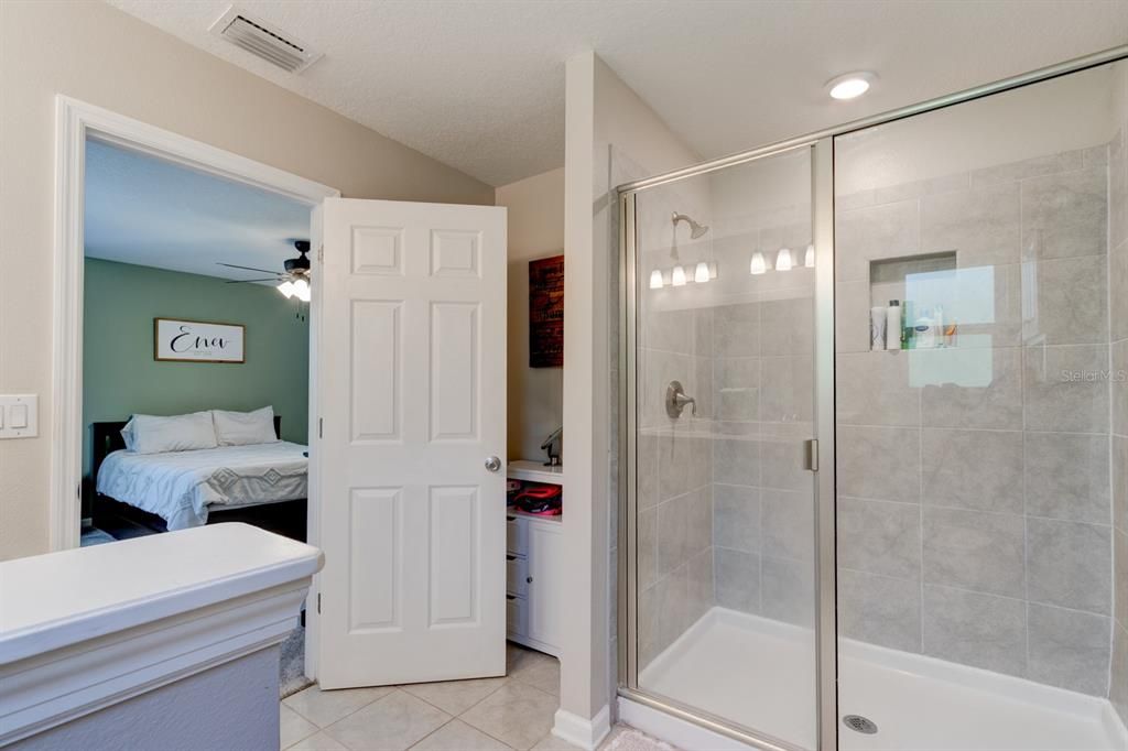 На продажу: $289,900 (3 спален, 2 ванн, 1736 Квадратных фут)