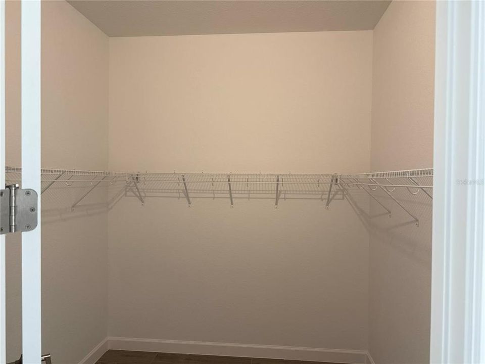 For Rent: $2,875 (3 beds, 2 baths, 2328 Square Feet)