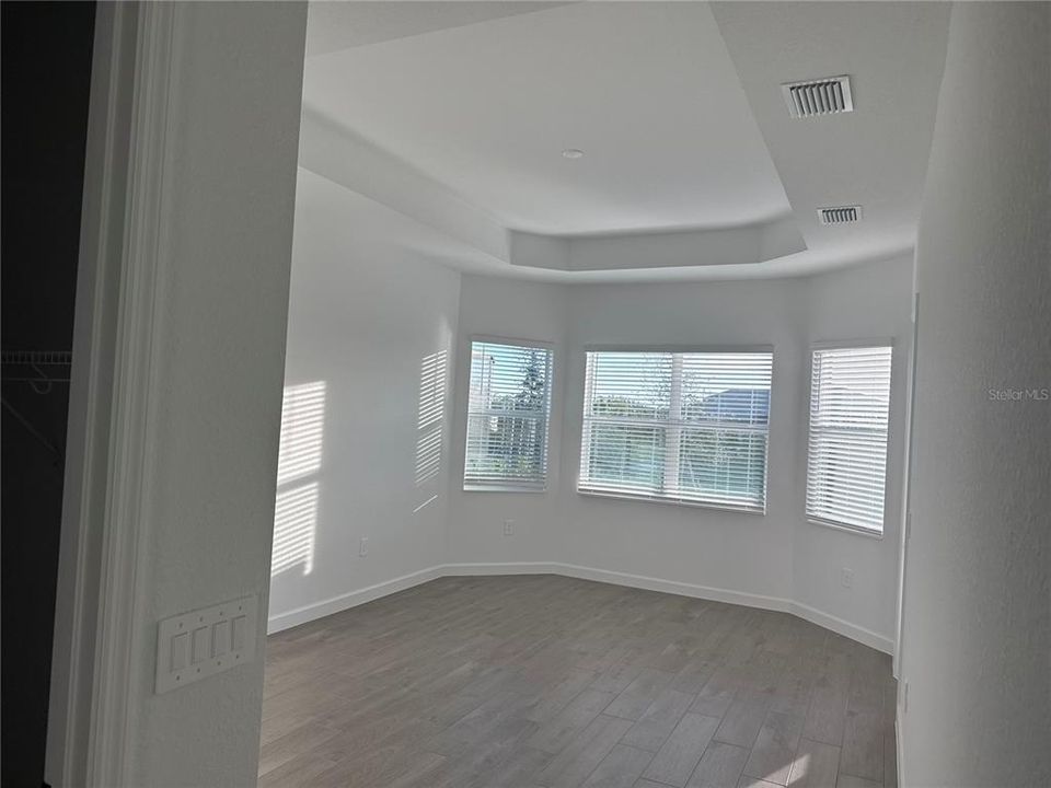 For Rent: $2,875 (3 beds, 2 baths, 2328 Square Feet)