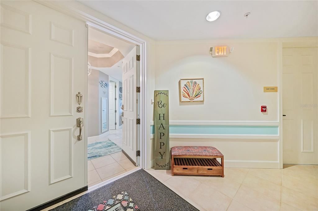 На продажу: $1,290,000 (2 спален, 2 ванн, 2829 Квадратных фут)