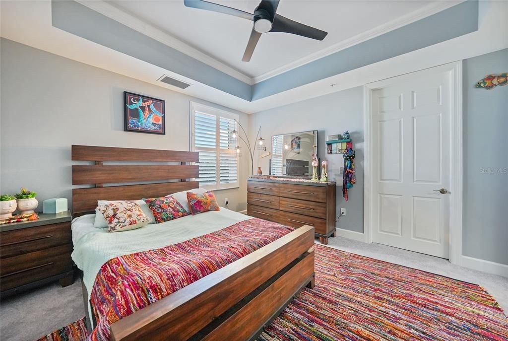 На продажу: $1,290,000 (2 спален, 2 ванн, 2829 Квадратных фут)