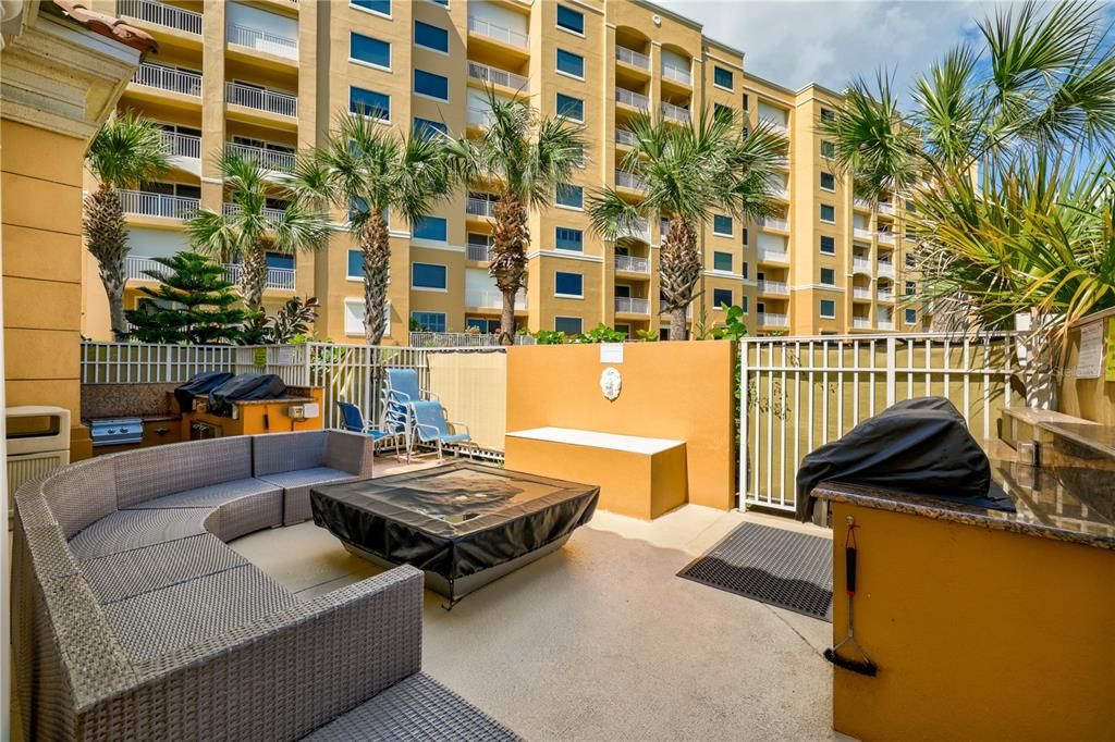 Active With Contract: $524,000 (3 beds, 2 baths, 1640 Square Feet)