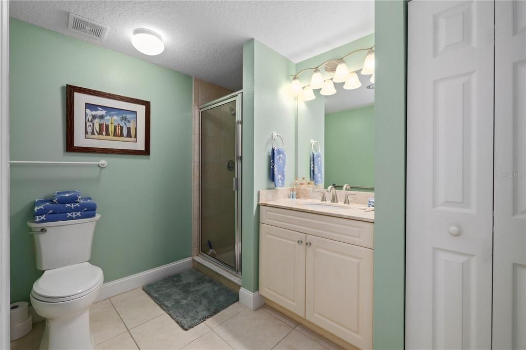 Active With Contract: $524,000 (3 beds, 2 baths, 1640 Square Feet)