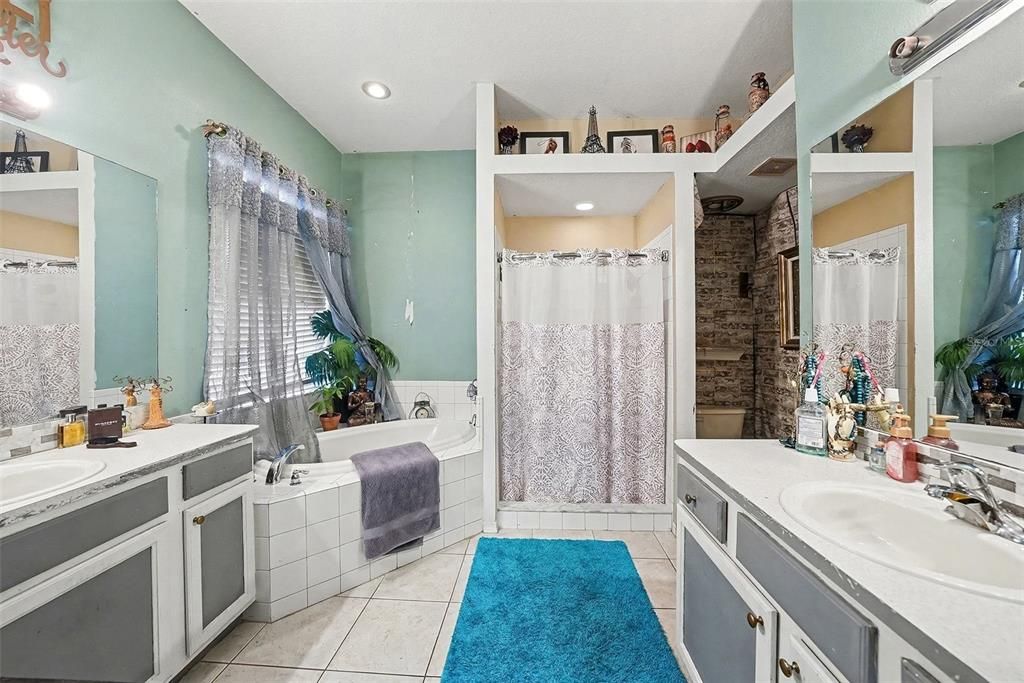 En Venta: $275,000 (3 camas, 2 baños, 1752 Pies cuadrados)