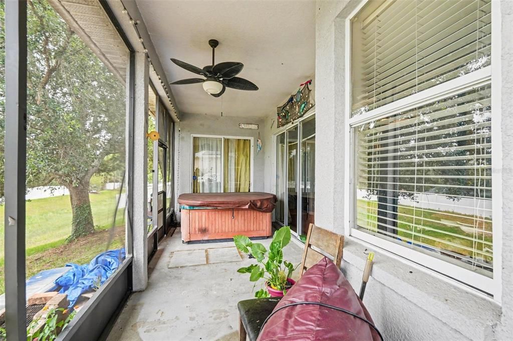 En Venta: $275,000 (3 camas, 2 baños, 1752 Pies cuadrados)