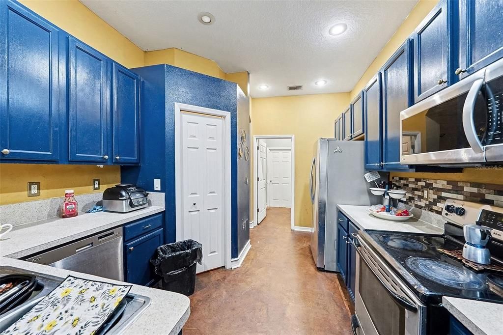 En Venta: $275,000 (3 camas, 2 baños, 1752 Pies cuadrados)
