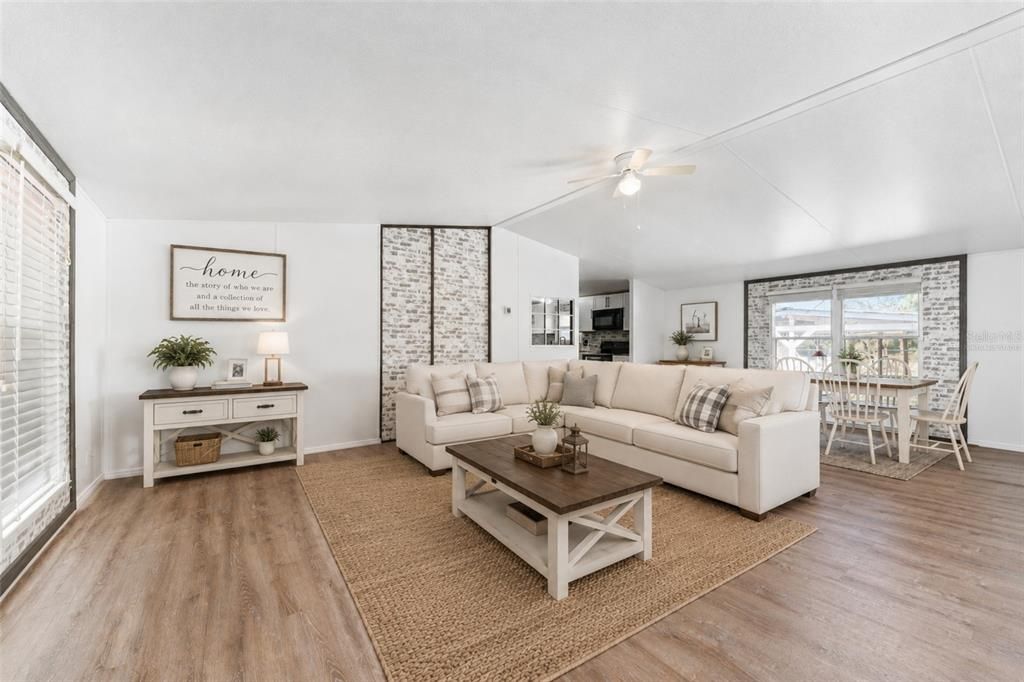 For Sale: $360,000 (6 beds, 3 baths, 2040 Square Feet)