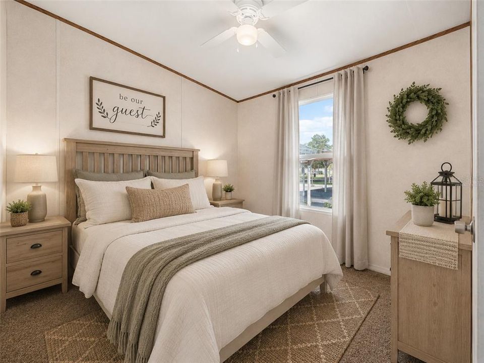 For Sale: $360,000 (6 beds, 3 baths, 2040 Square Feet)