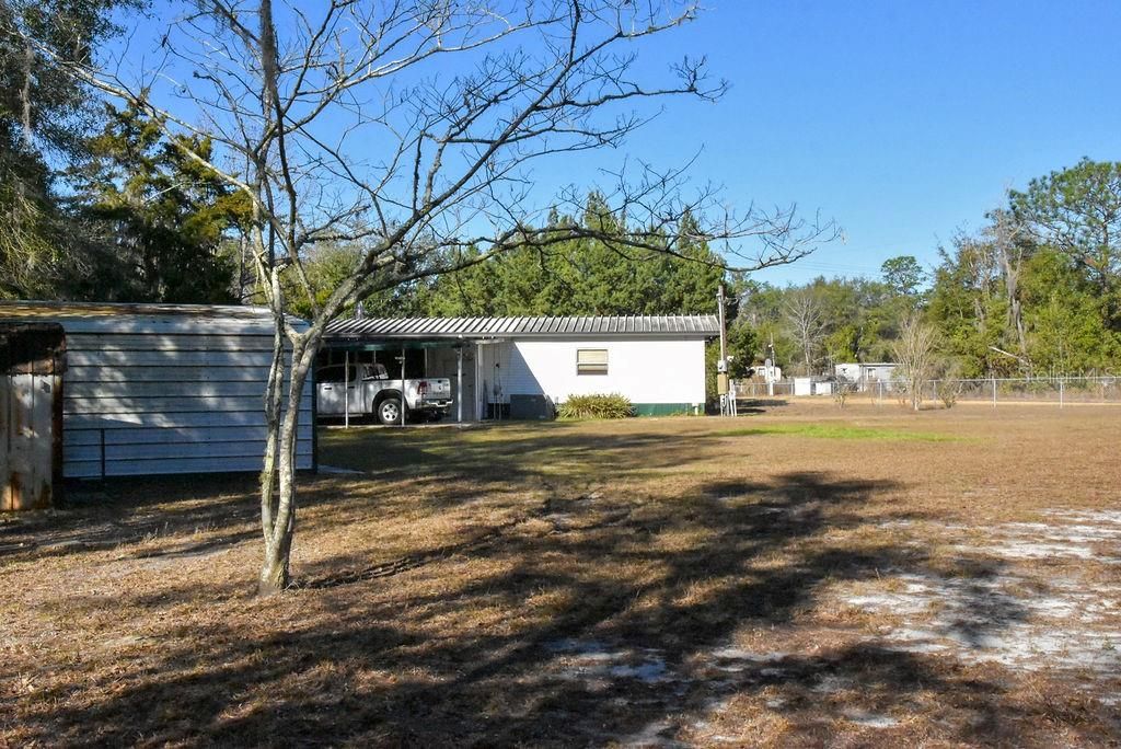 For Sale: $135,900 (3 beds, 2 baths, 1200 Square Feet)