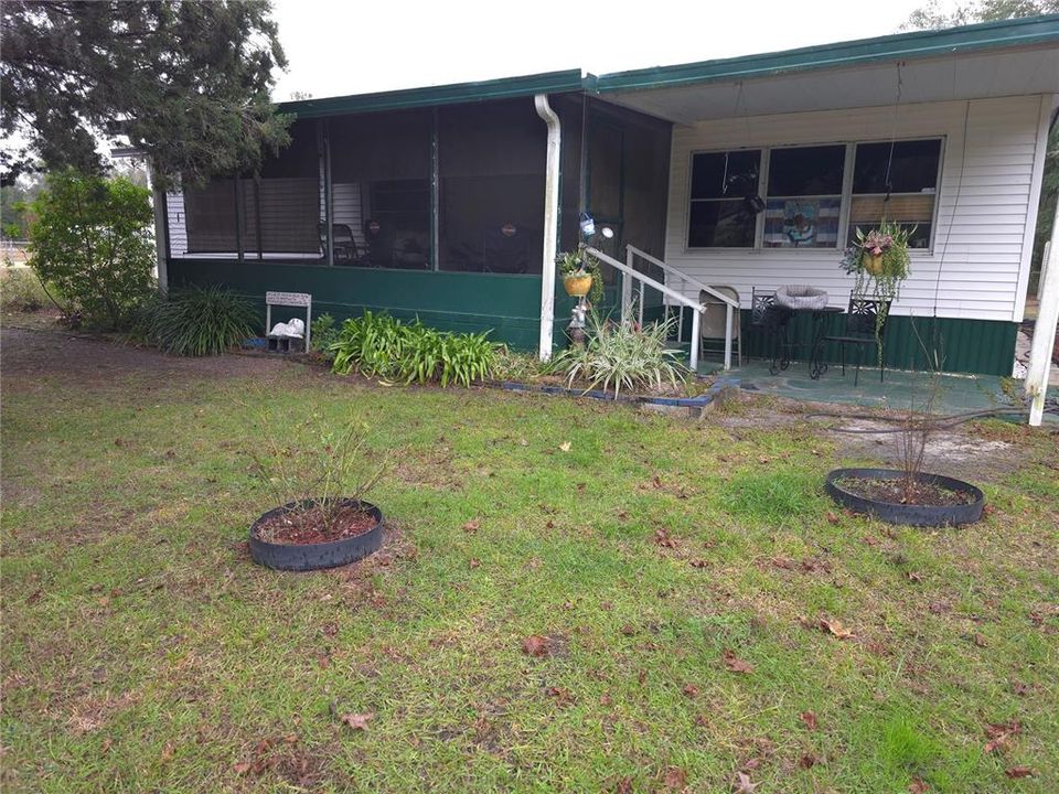 For Sale: $135,900 (3 beds, 2 baths, 1200 Square Feet)