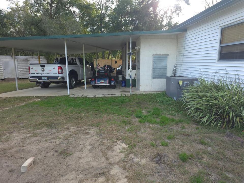 For Sale: $135,900 (3 beds, 2 baths, 1200 Square Feet)