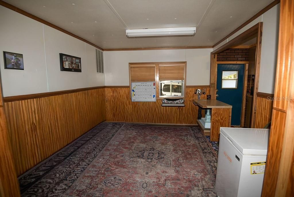 For Sale: $135,900 (3 beds, 2 baths, 1200 Square Feet)