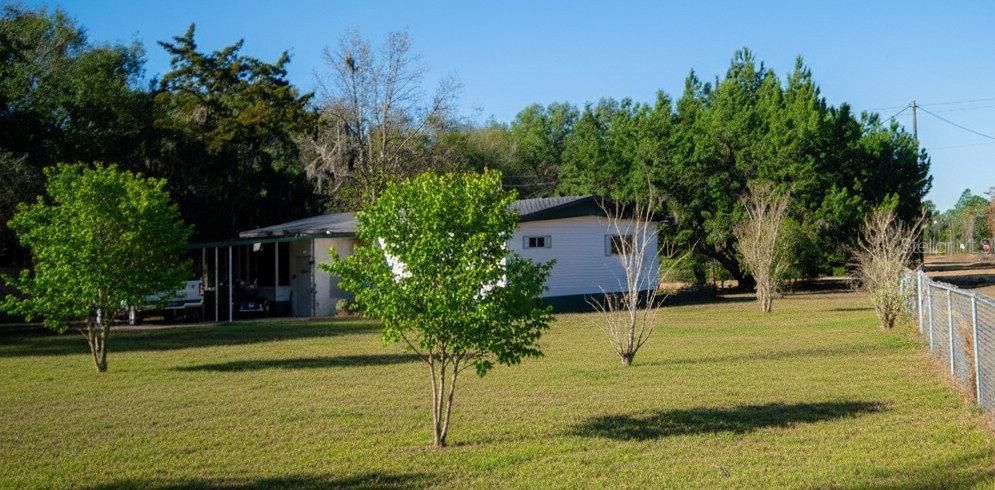 For Sale: $135,900 (3 beds, 2 baths, 1200 Square Feet)