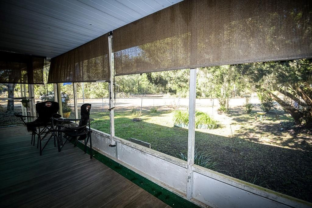 For Sale: $135,900 (3 beds, 2 baths, 1200 Square Feet)